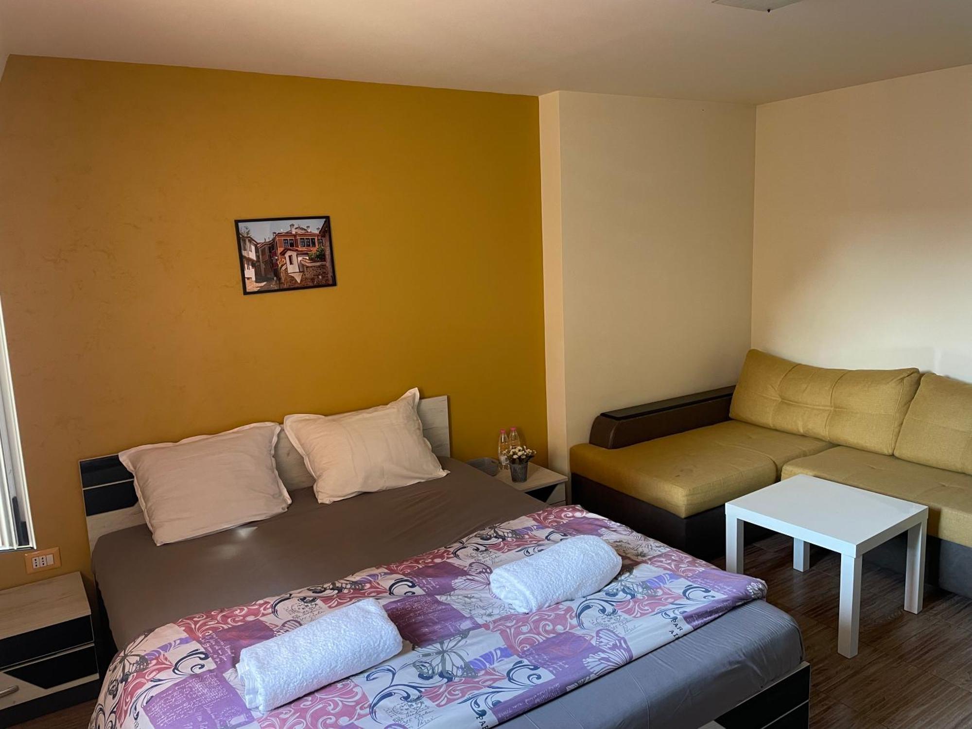 Cloud 9 Hostel Plovdiv Buitenkant foto